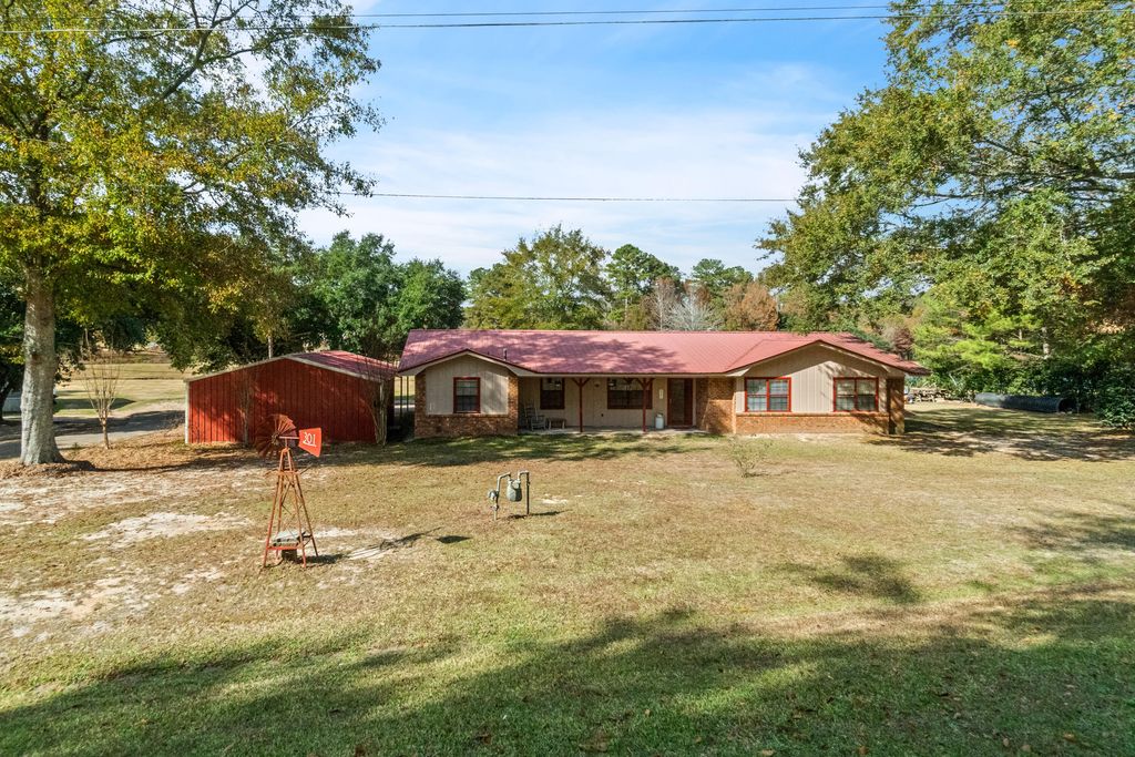 301 Indian Springs Church Rd., Laurel, MS 39443