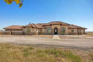 14502 Lund Carlson RD, Coupland, TX 78615