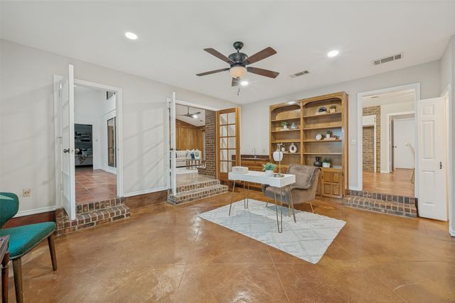 3814 Danbury Drive, Arlington, TX 76016