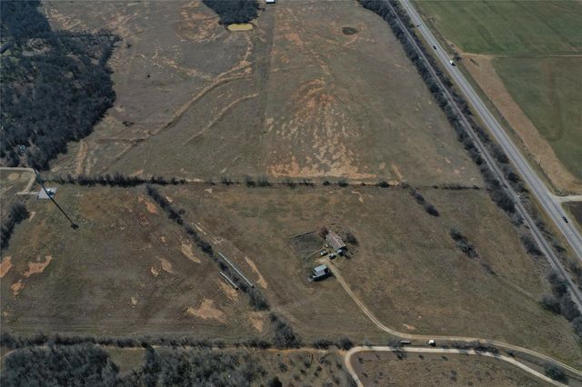 915 State Highway 95 Highway N A, Elgin, TX 78621