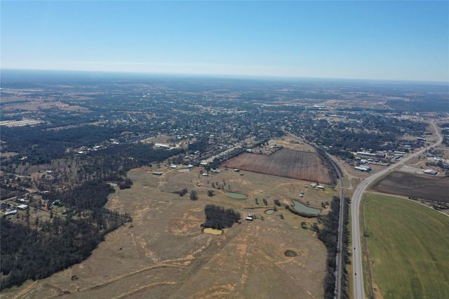 915 State Highway 95 Highway N A, Elgin, TX 78621