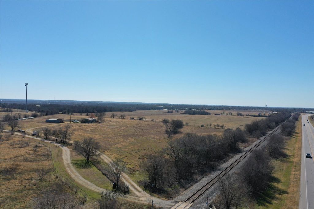 915 State Highway 95 Highway N A, Elgin, TX 78621