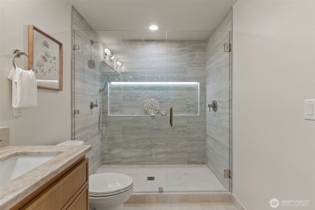 14313 116th Place NE, Kirkland, WA 98034
