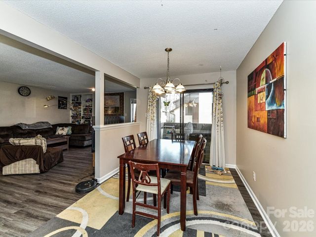 7304 Winery Lane, Charlotte, NC 28227