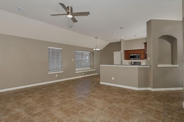 9606 Arched Oak Drive, Houston, TX 77095