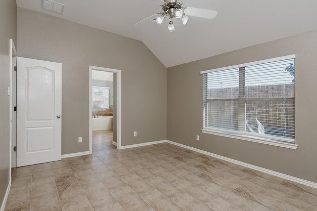 9606 Arched Oak Drive, Houston, TX 77095