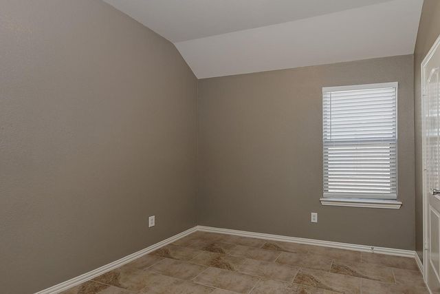 9606 Arched Oak Drive, Houston, TX 77095