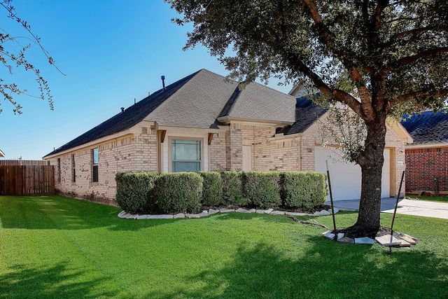 9606 Arched Oak Drive, Houston, TX 77095