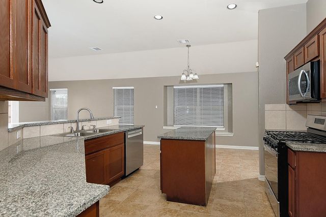 9606 Arched Oak Drive, Houston, TX 77095