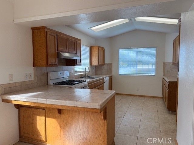 518 5th, Santa Maria, CA 93458