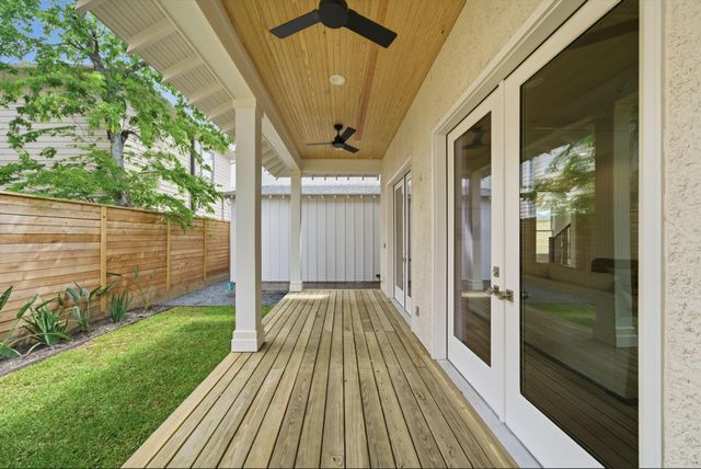 1236 Columbia Street, Houston, TX 77008