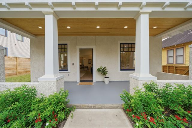 1236 Columbia Street, Houston, TX 77008