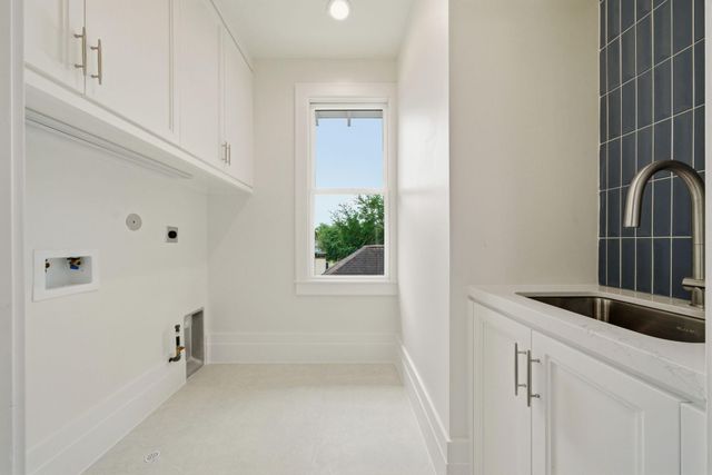 1236 Columbia Street, Houston, TX 77008