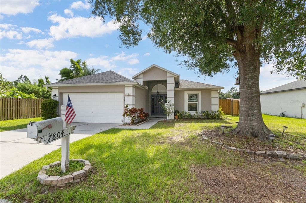 7804 COUNTRY CHASE AVENUE, Lakeland, FL 33810