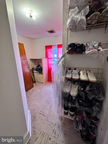 5115 S BARNABY RD, Temple Hills, MD 20748