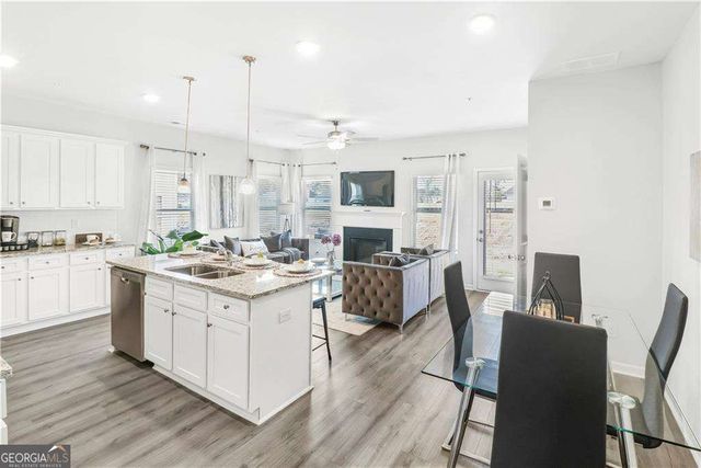 86 Vickers Point Drive, Fairburn, GA 30213