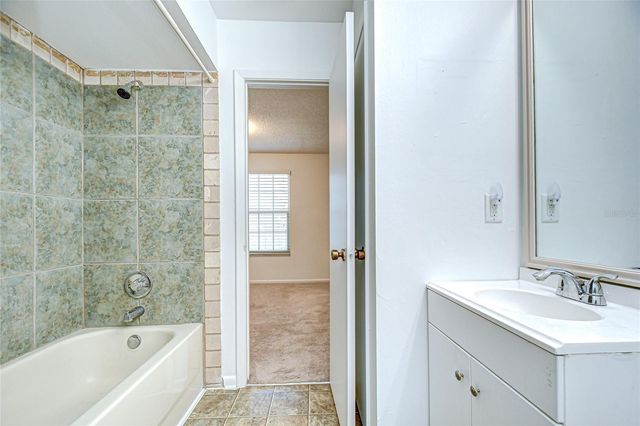 13901 FLETCHERS MILL DRIVE, Tampa, FL 33613