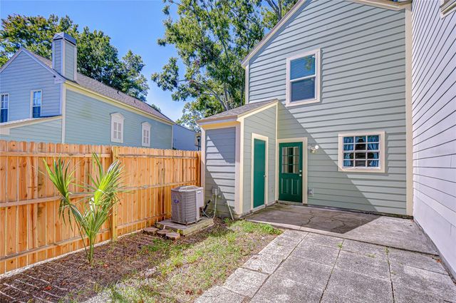 13901 FLETCHERS MILL DRIVE, Tampa, FL 33613