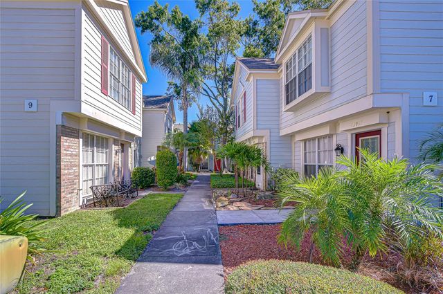 13901 FLETCHERS MILL DRIVE, Tampa, FL 33613