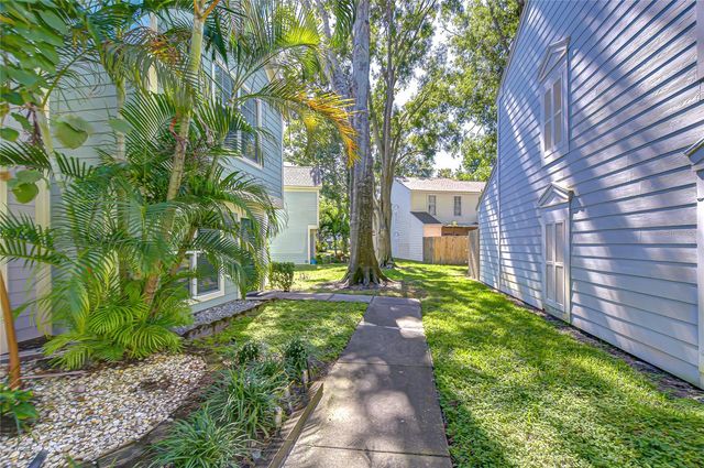 13901 FLETCHERS MILL DRIVE, Tampa, FL 33613