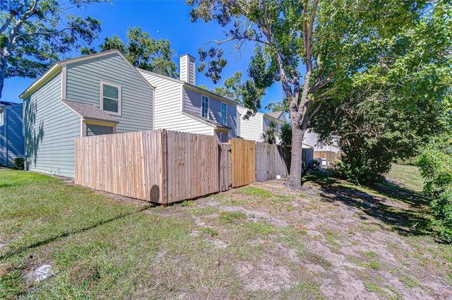 13901 FLETCHERS MILL DRIVE, Tampa, FL 33613