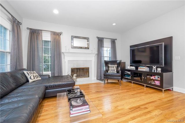 7 Hopkins Lane, Armonk, NY 10504