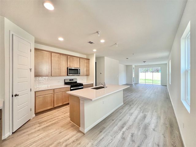 176 Fluttermill LOOP, Liberty Hill, TX 78642