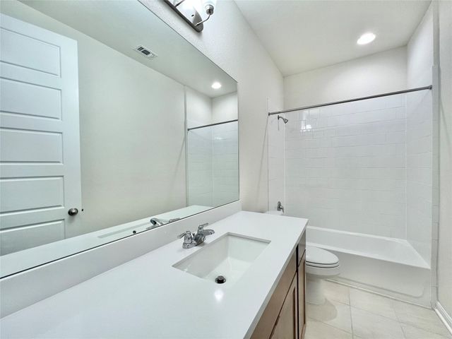 176 Fluttermill LOOP, Liberty Hill, TX 78642
