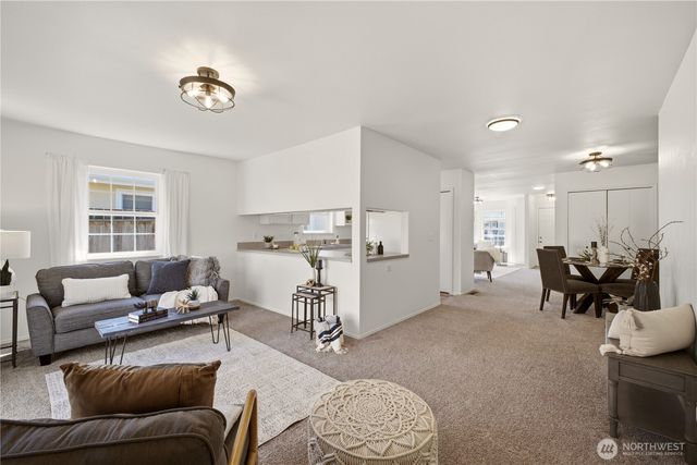 1614 Glass Avenue NE, Olympia, WA 98506