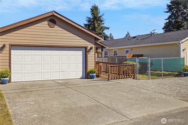 1614 Glass Avenue NE, Olympia, WA 98506
