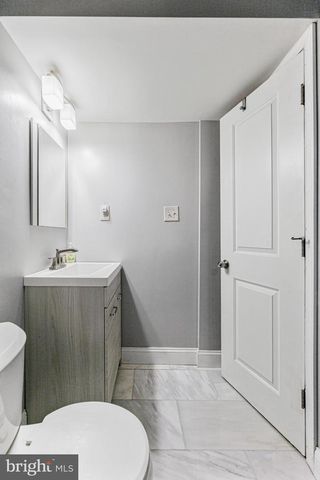 123 WALNUT ST NW, Washington, DC 20012