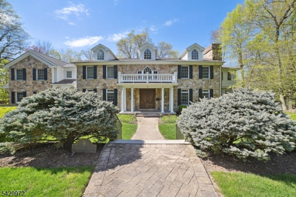 9 Bishops Ln, Millburn Twp., NJ 07078 — photo 2