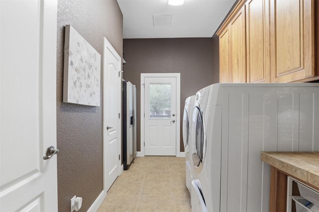 107 W Majestic Oak LN, Georgetown, TX 78633