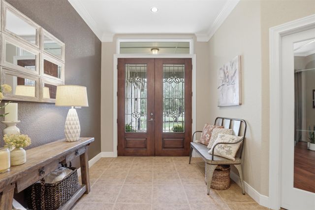 107 W Majestic Oak LN, Georgetown, TX 78633