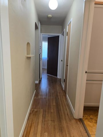 530 Locust Ave, Manteca, CA 95337