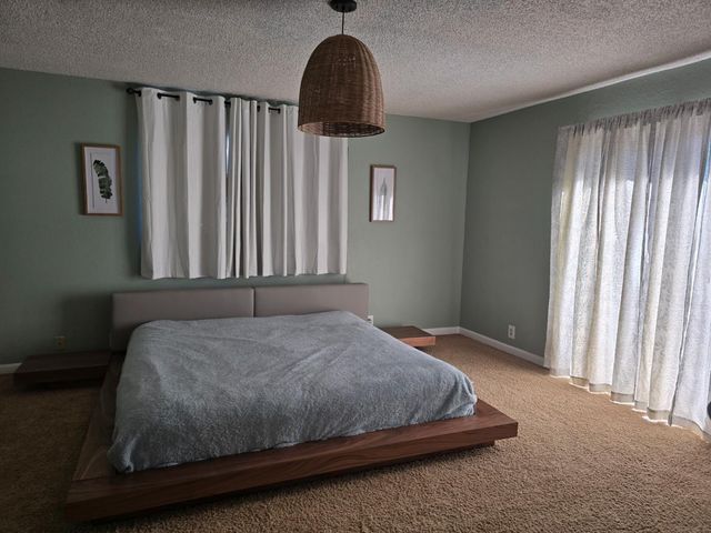 530 Locust Ave, Manteca, CA 95337