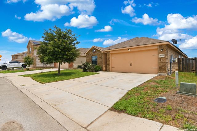 15022 SILVER TREE CV, Von Ormy, TX 78073