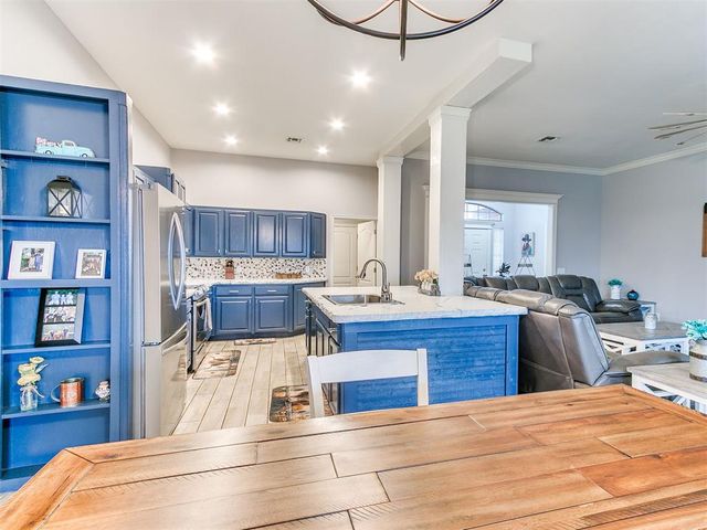 9201 Button Avenue, Moore, OK 73160
