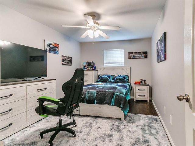 9201 Button Avenue, Moore, OK 73160