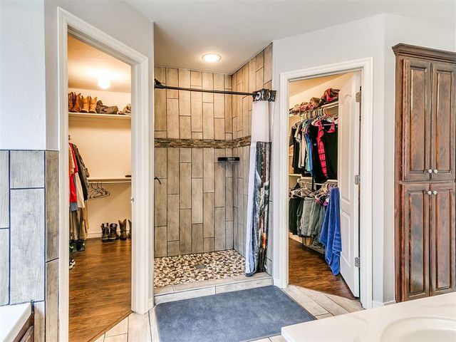 9201 Button Avenue, Moore, OK 73160
