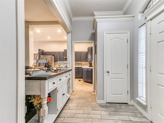 9201 Button Avenue, Moore, OK 73160