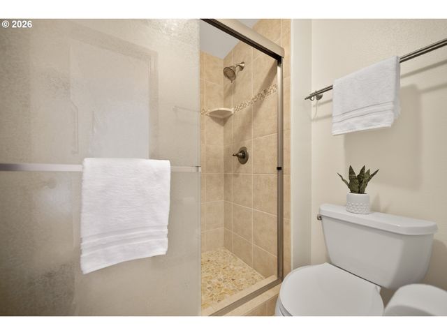 335 Sw 192ND Pl, Beaverton, OR 97006