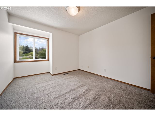 335 Sw 192ND Pl, Beaverton, OR 97006