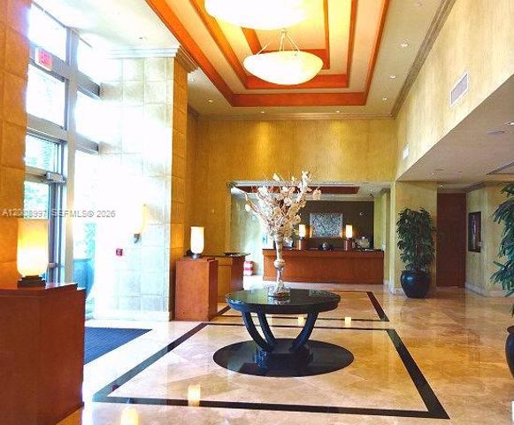 7900 Harbor Island Dr 817, North Bay Village, FL 33141