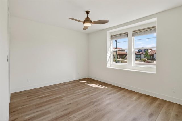 242 McKays Point Pl, West Sacramento, CA 95605