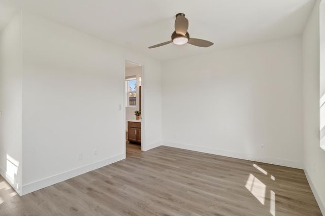 242 McKays Point Pl, West Sacramento, CA 95605