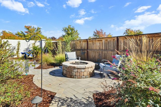 242 McKays Point Pl, West Sacramento, CA 95605