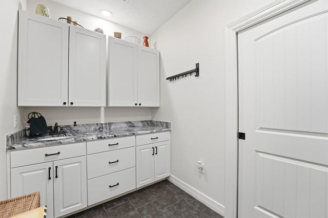735 County Road 6324, Dayton, TX 77535