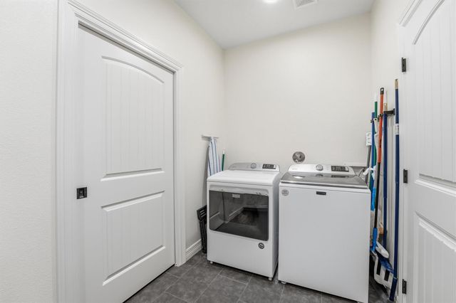735 County Road 6324, Dayton, TX 77535