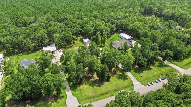 735 County Road 6324, Dayton, TX 77535